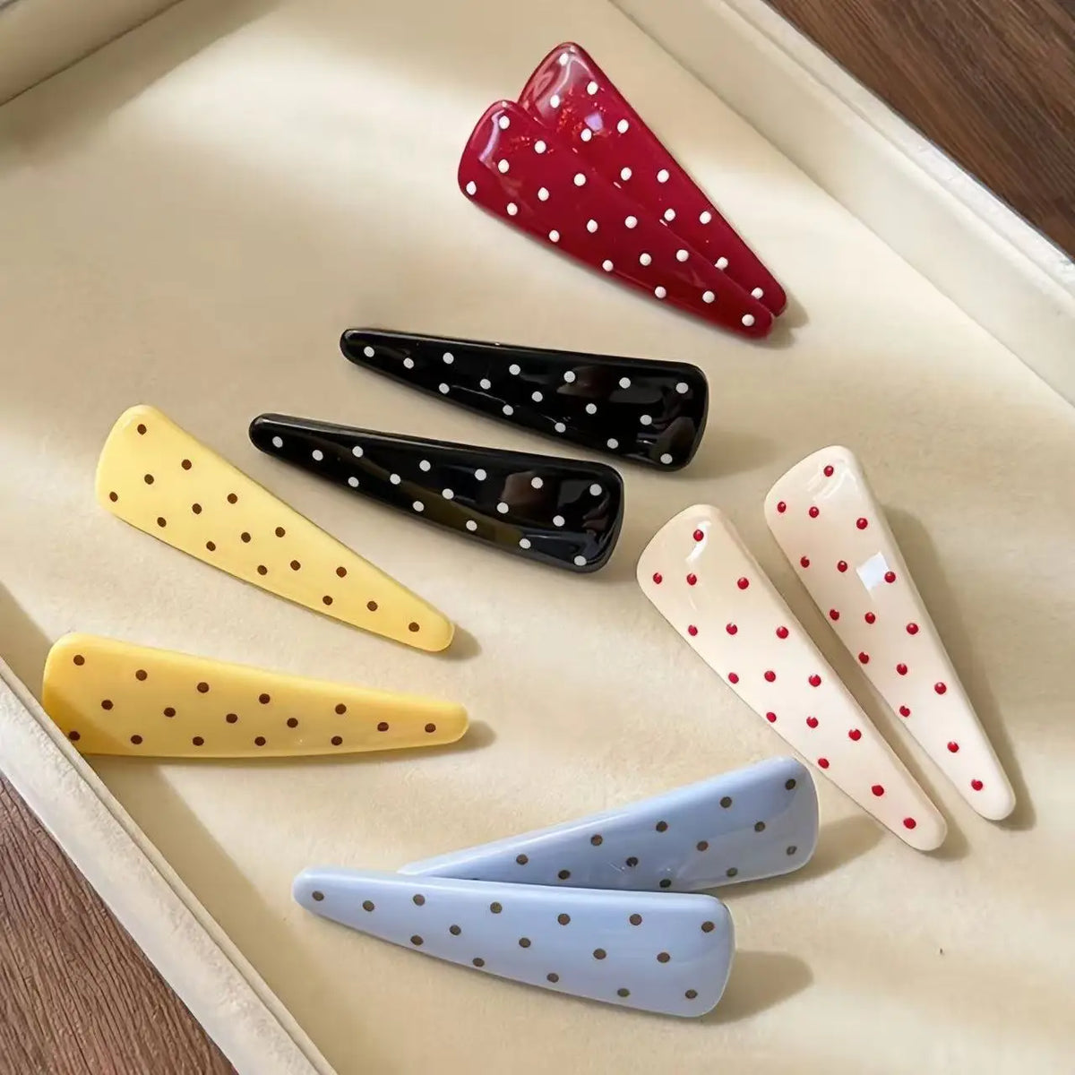 Polka Dot Triangle Hair Clips Women Girls Cute Bangs Side Snap Barrettes Korean Style Fashion Headwear Accessories Hairpins