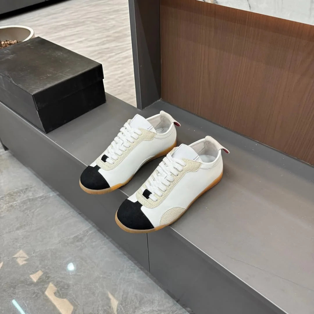 2026 New hot Outdoor fitness and leisure sports shoes, suitable for both men and women. Soft and shock-absorbing. Lightweight and breathable. Sports running shoes.