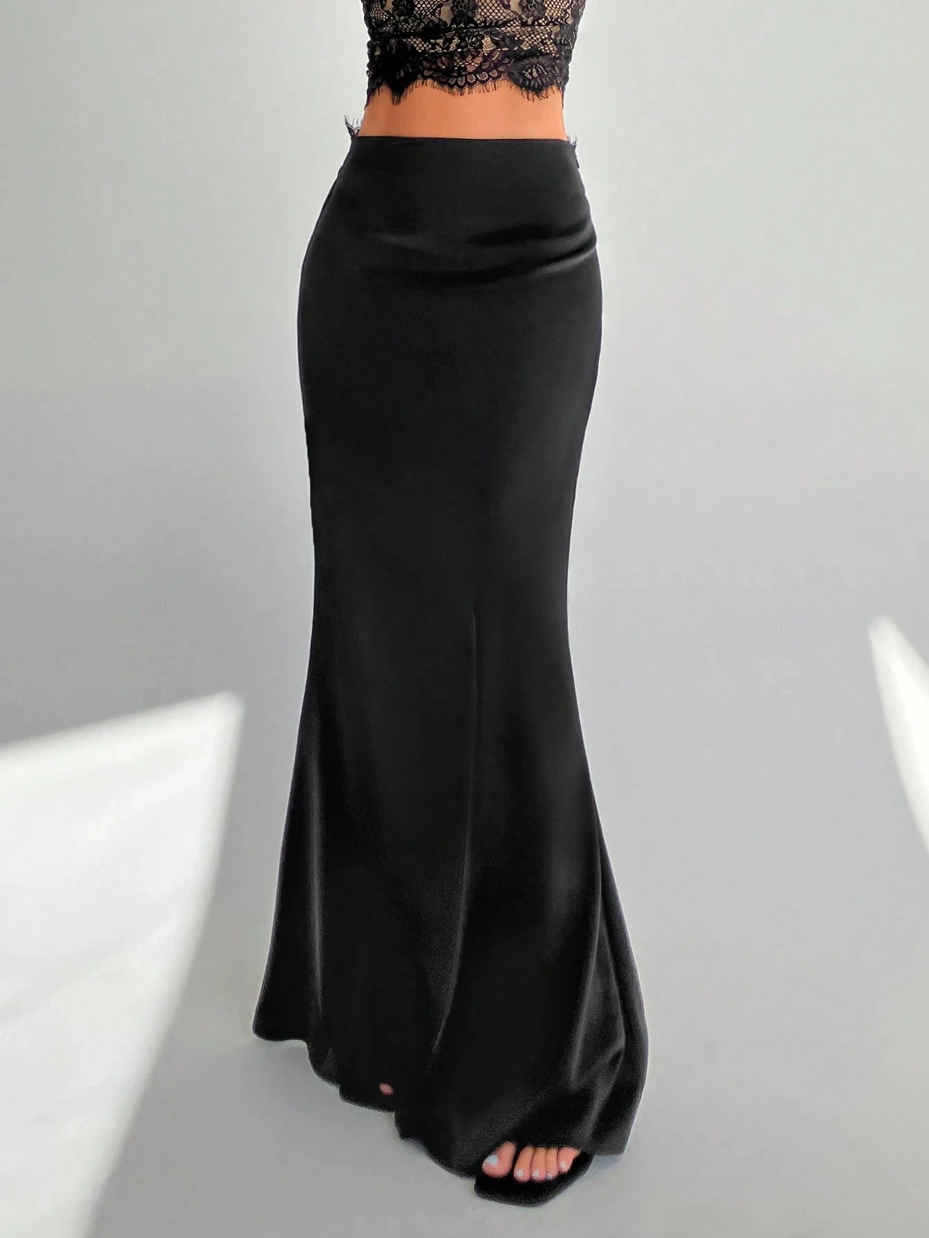 Women Black Satin Mermaid Maxi Skirt High Waist Bodycon Long Skirt Elegant Evening Party Formal Dressy Skirts