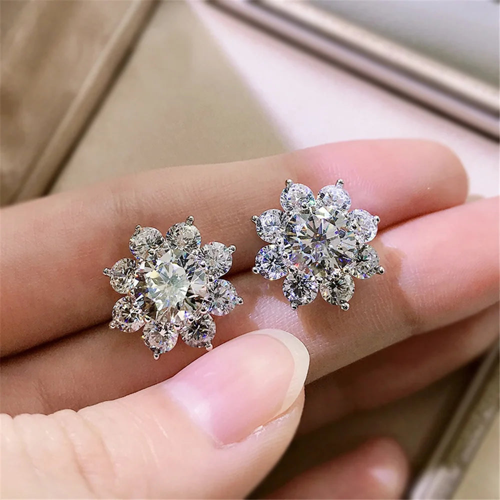 Cute Female Stone White Zircon Snowflake Stud Earrings Silver Color Wedding Jewelry For Women