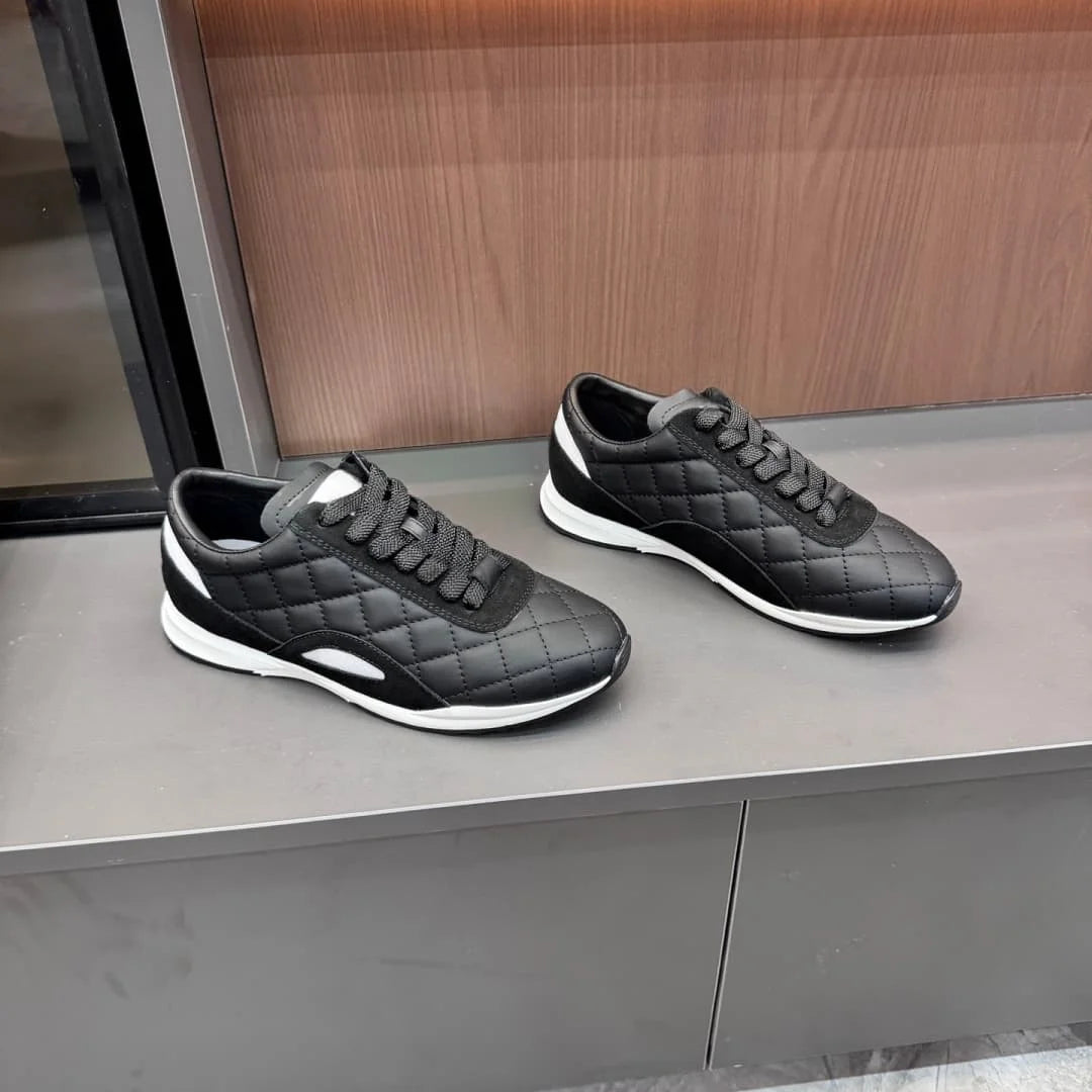 2026 New hot Outdoor fitness and leisure sports shoes, suitable for both men and women. Soft and shock-absorbing. Lightweight and breathable. Sports running shoes.