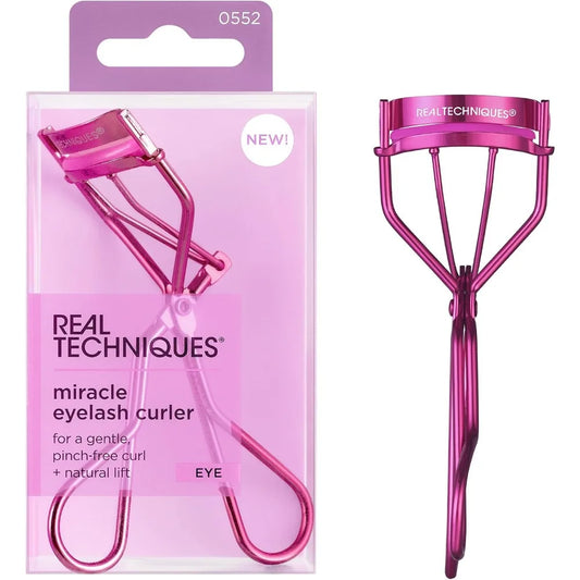 Gentle Lash Curler for Lifted Lashes Extra Volume Mascara Travel Size Comfort Grip Pinch Free Design Pink Cruelty Free Eyelash Curler
